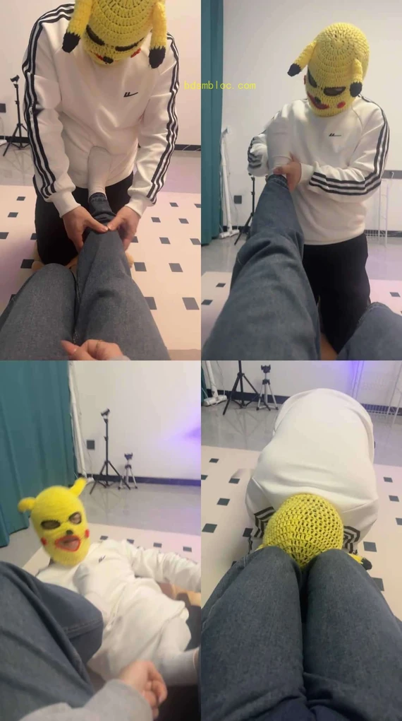 【辣辣BB】绿帽男友喜欢白棉袜脚