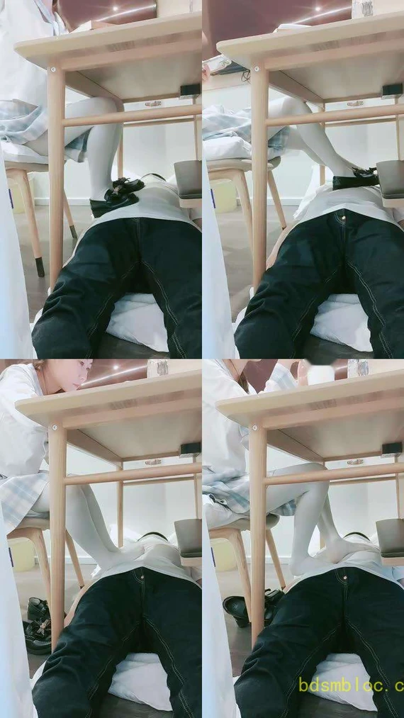 【羌爷】桌底视角-洛丽塔踩狗奴