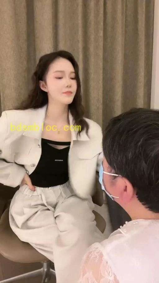 【筱月】巴掌