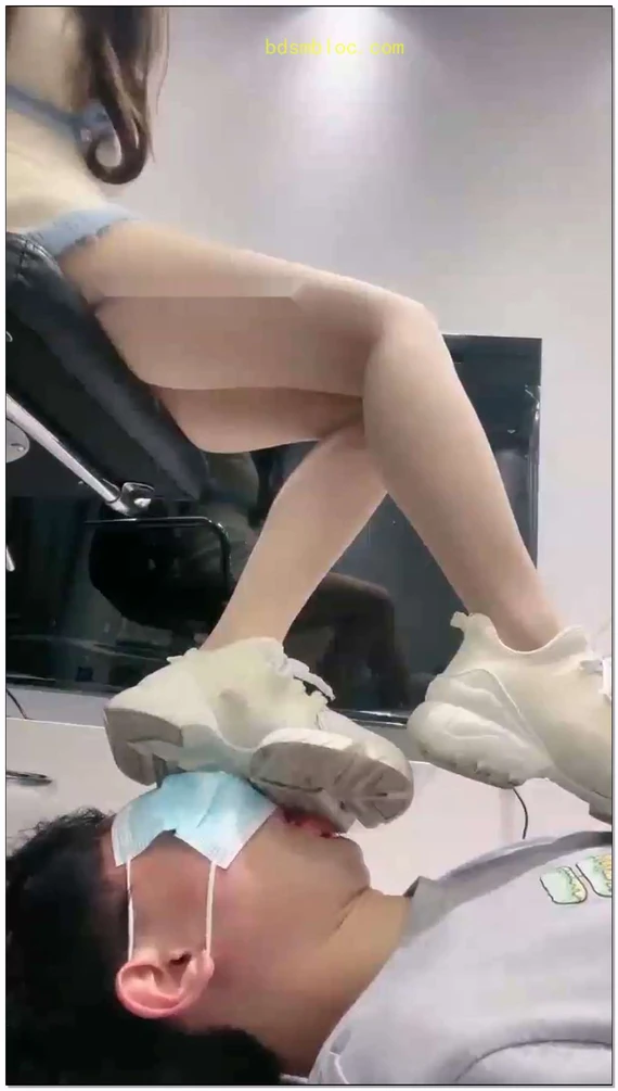 【樱桃大大】教训不听话得贱奴