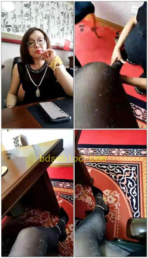 【乐姐】总裁办公室调教新员工