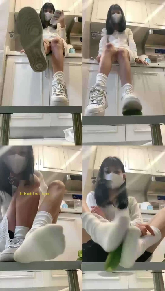 【阿月】鞋底棉袜踩踏板红绿灯