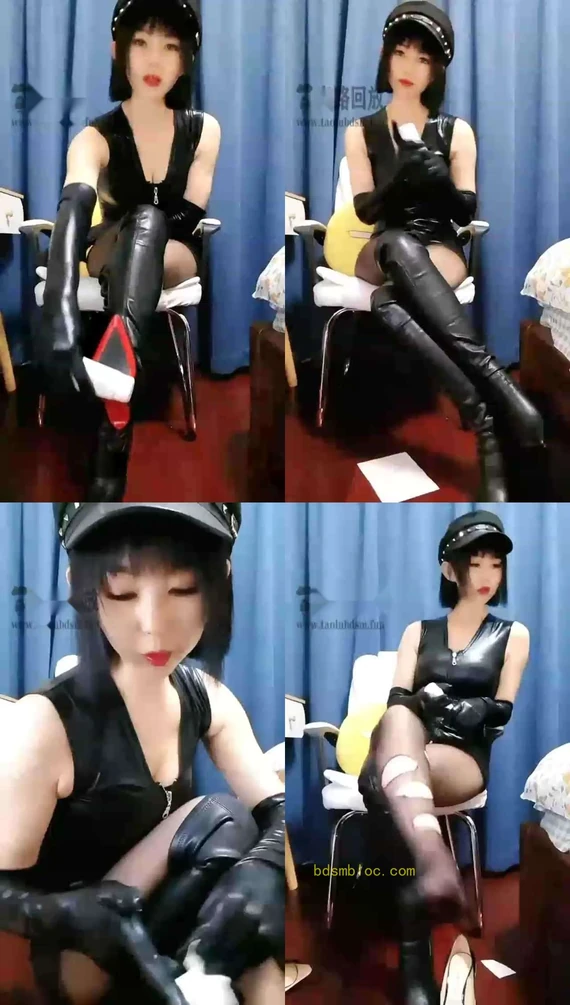 【黛颜y】第一视角黑丝皮靴红绿灯