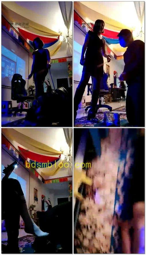 【夏馨S】剧情：男老师家访吗，偷闻叛逆女学生鞋子被发现