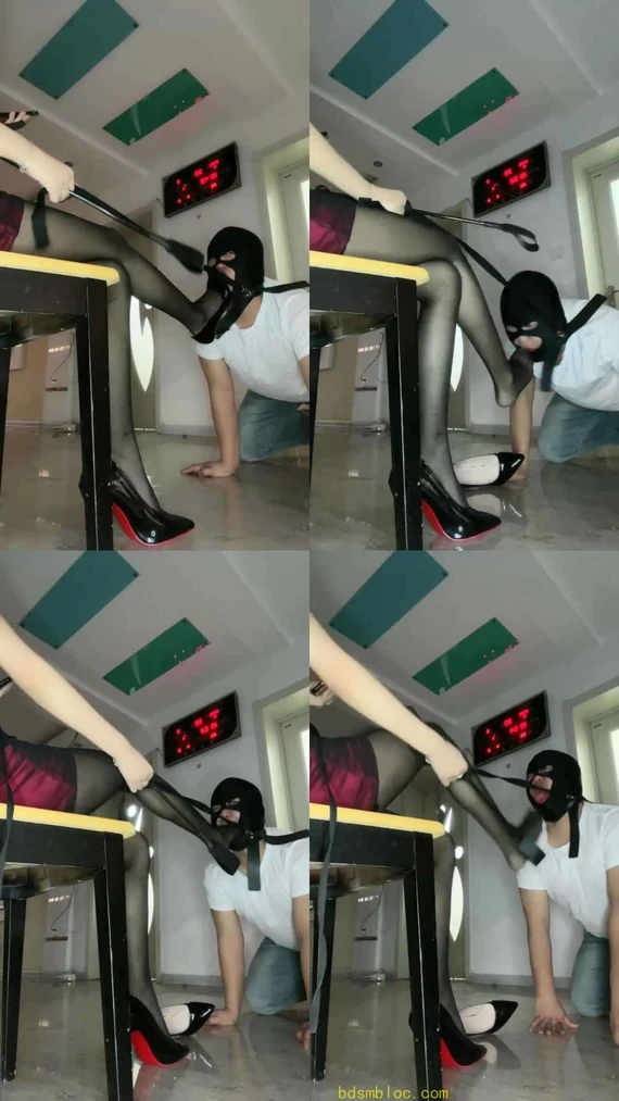 【仙御】刚才直播的贱狗，这么快就忍不住来找主人犯贱了