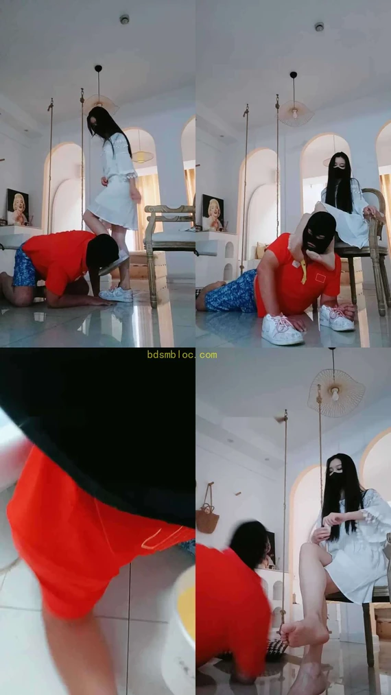 【猫神大人】运动后原味脚羞辱家奴