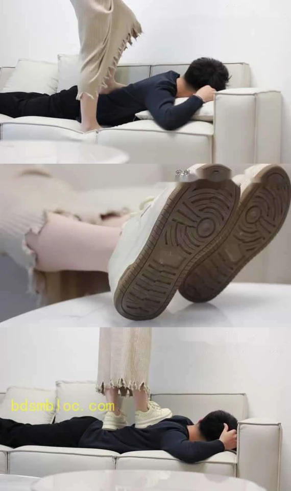 【黑丝诱惑】【芸芸】素人芸芸肉丝小白鞋踩踏
