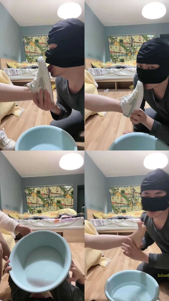 【黑泽兮】狗舌清理脏运动鞋白棉袜