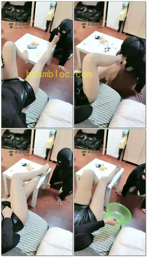 【蜘蛛女王】脚喂食宠物狗夜宵