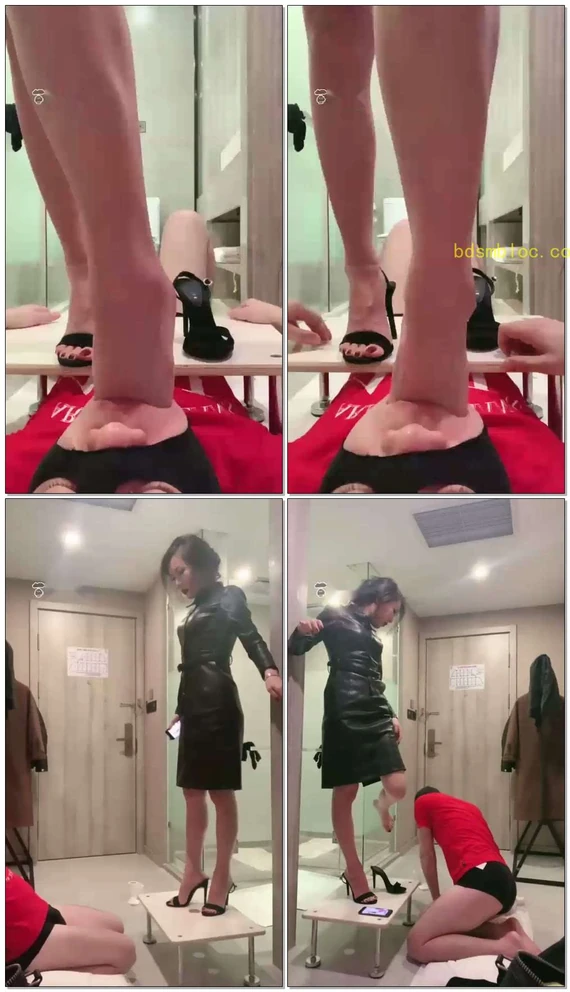 【歌迪丝】圣诞虐奴吐吐吐吐，深喉踩吐