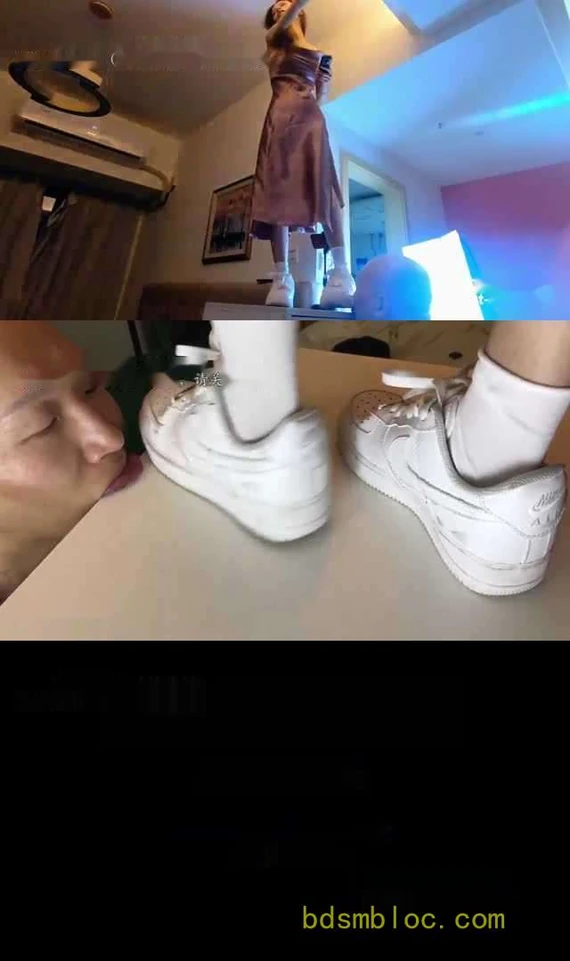 【素人】美竹姐姐的白色空军一号踩舌头
