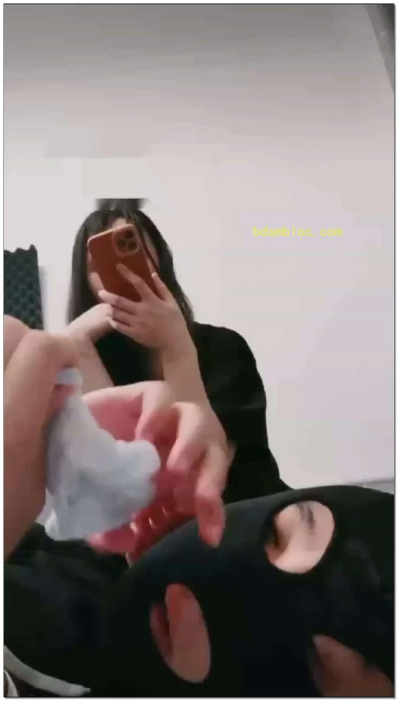 【北京老狗杰】第一视角白袜极度粗口
