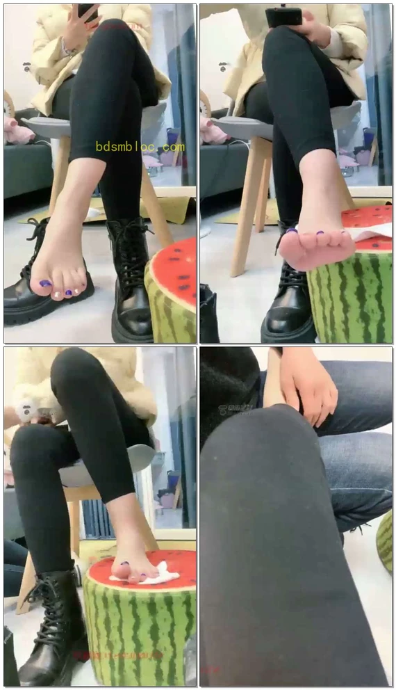 【敏依S】棉袜嫩足玩玩