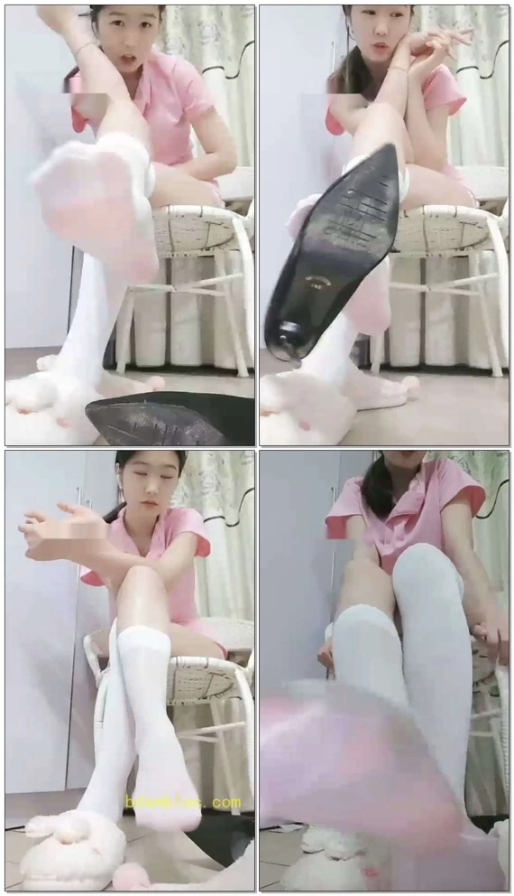 【时颜sama】第一视角羞辱废物绿帽狗