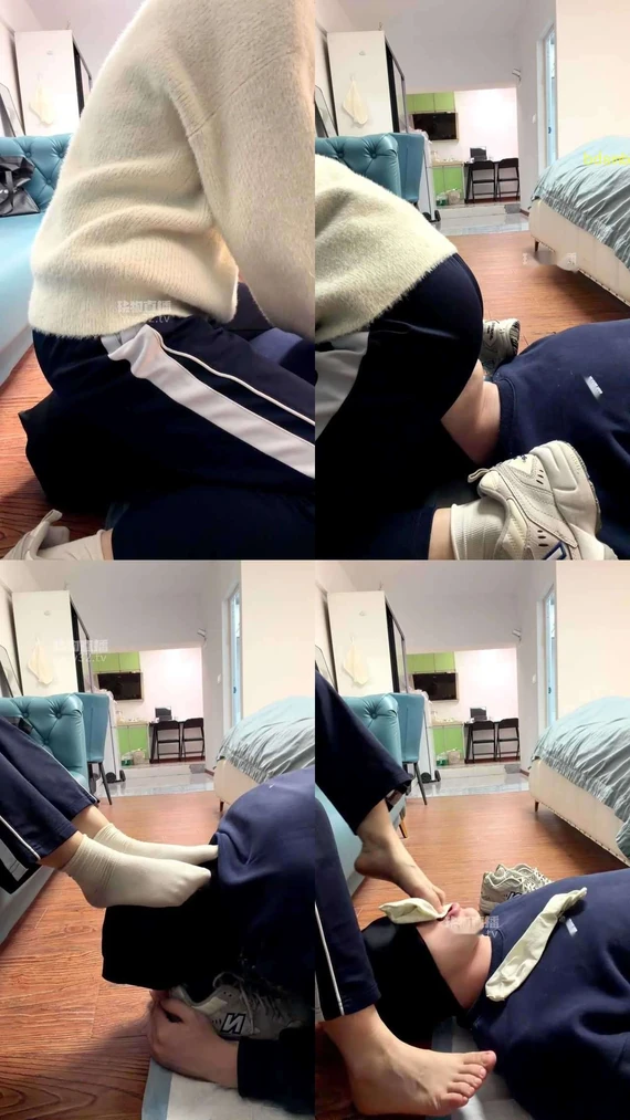 【静琪s】下课回家校裤坐脸恋足