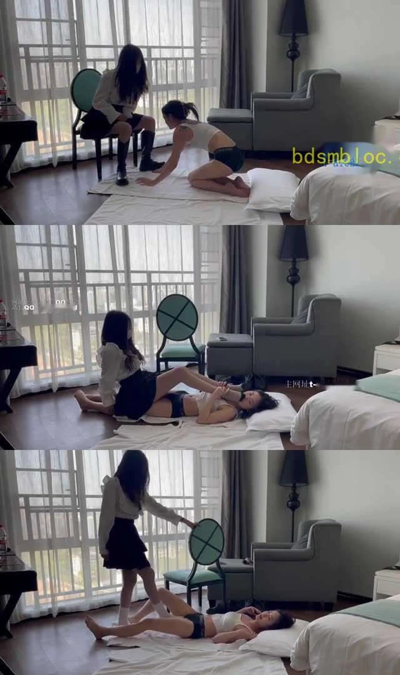 【最强女m】校服女王贱踩母狗