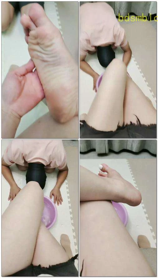 【云儿S】首播TJ甜主人足喝洗脚水