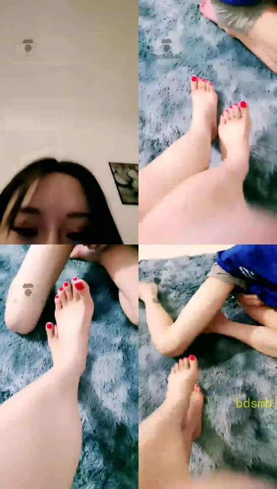 【叶子】女神美脚踢裆