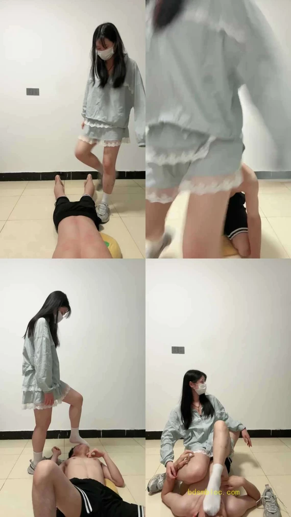 【彩虹大人s】清纯女大放屁羞辱