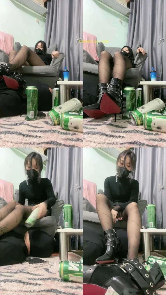 【巍一】长腿车模的脚垫