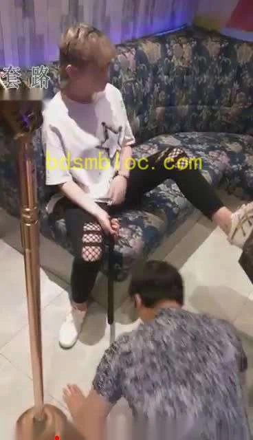 【00后冰冰女王】KTV重度sp刑具惩罚_重度耳光_