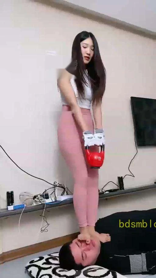 【麋鹿银儿】女王健身最高级的垫子