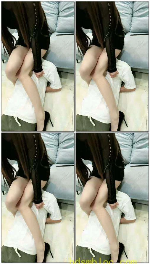 【舞池大人】强制闻香水做脸虐乳吃内裤（一）