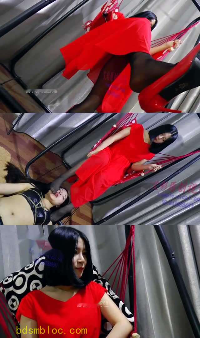 【品丝论足】女奴日记 【品丝论足】女奴日记